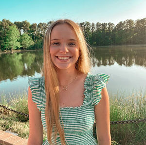 Meet your Posher, Ava